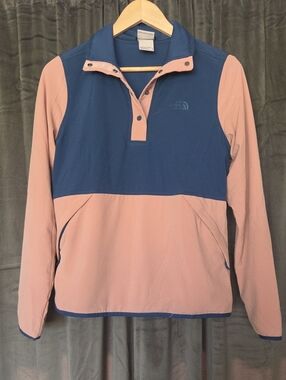 The North Face Women’s Two-Tone Snap Pullover — Blue and Pink